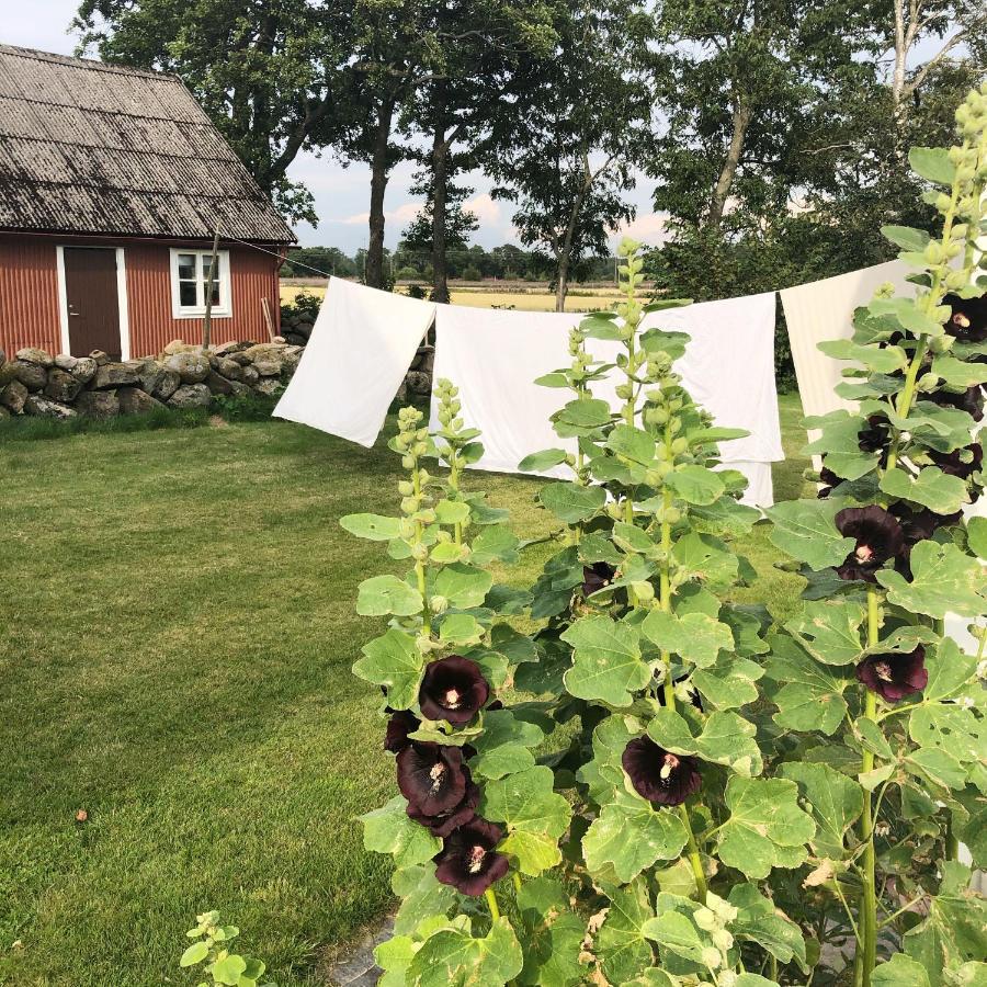 Hermanslycke Bed & Breakfast Tvaaker Экстерьер фото